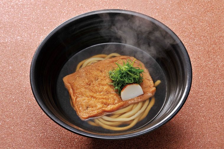 大判の薄揚げがのったうどん