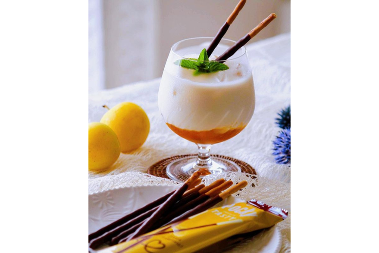 ポッキー・オン・ザ・ロック」で夏を楽しもう！おいしく見た目も