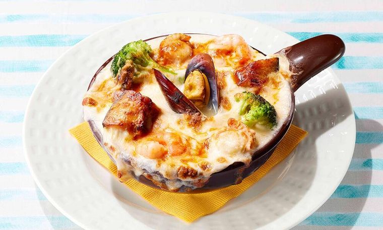 ムール貝やかぼちゃなどが入ったドリア