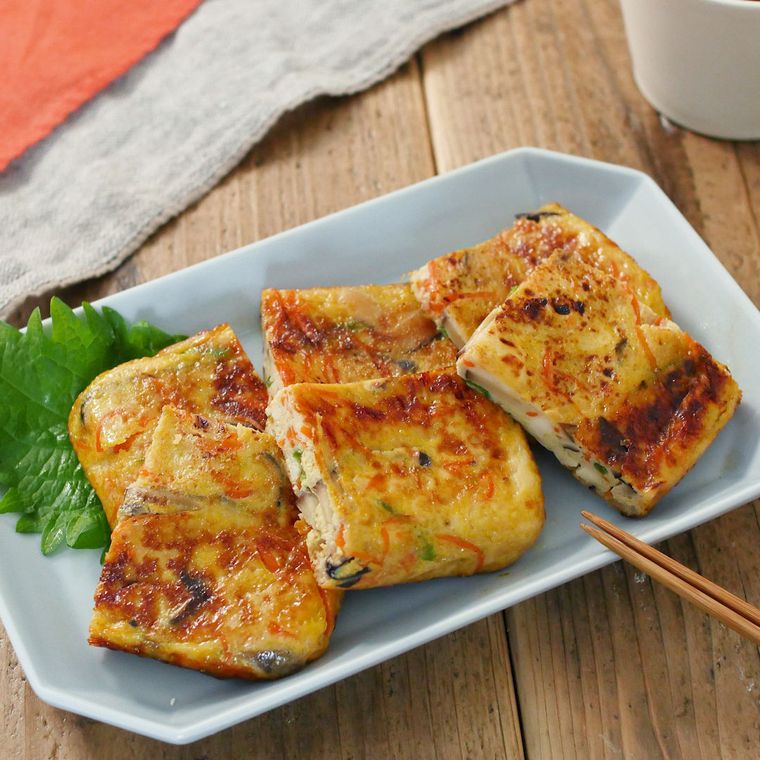 皿に盛られたぎせい豆腐