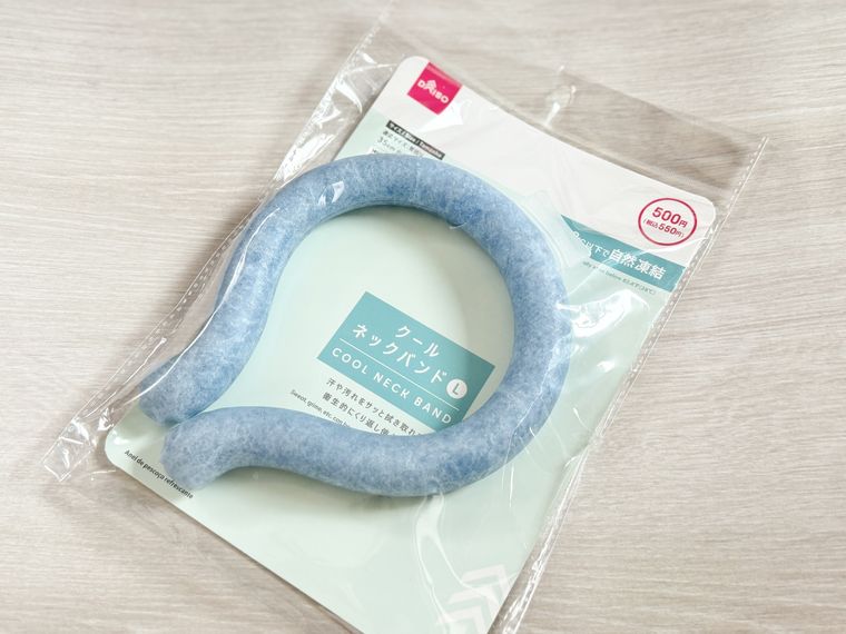 ダイソークールネックバンドのパッケージ