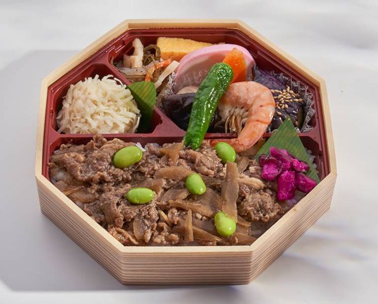 夏の車中映え弁当