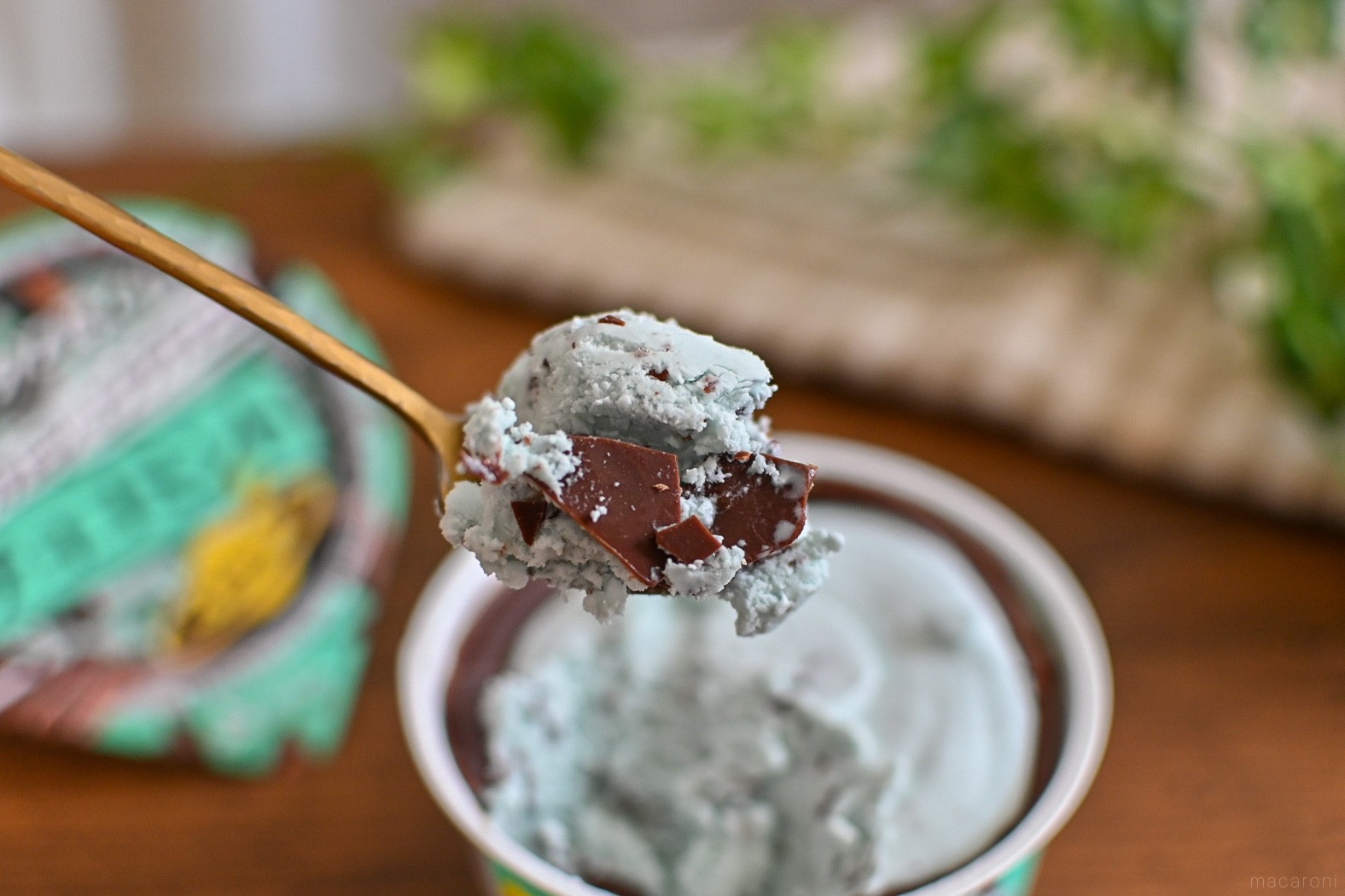 チョコの大きさを自分でカスタムできる「チョコミント」アイス