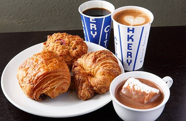 パンやコーヒーやラテ