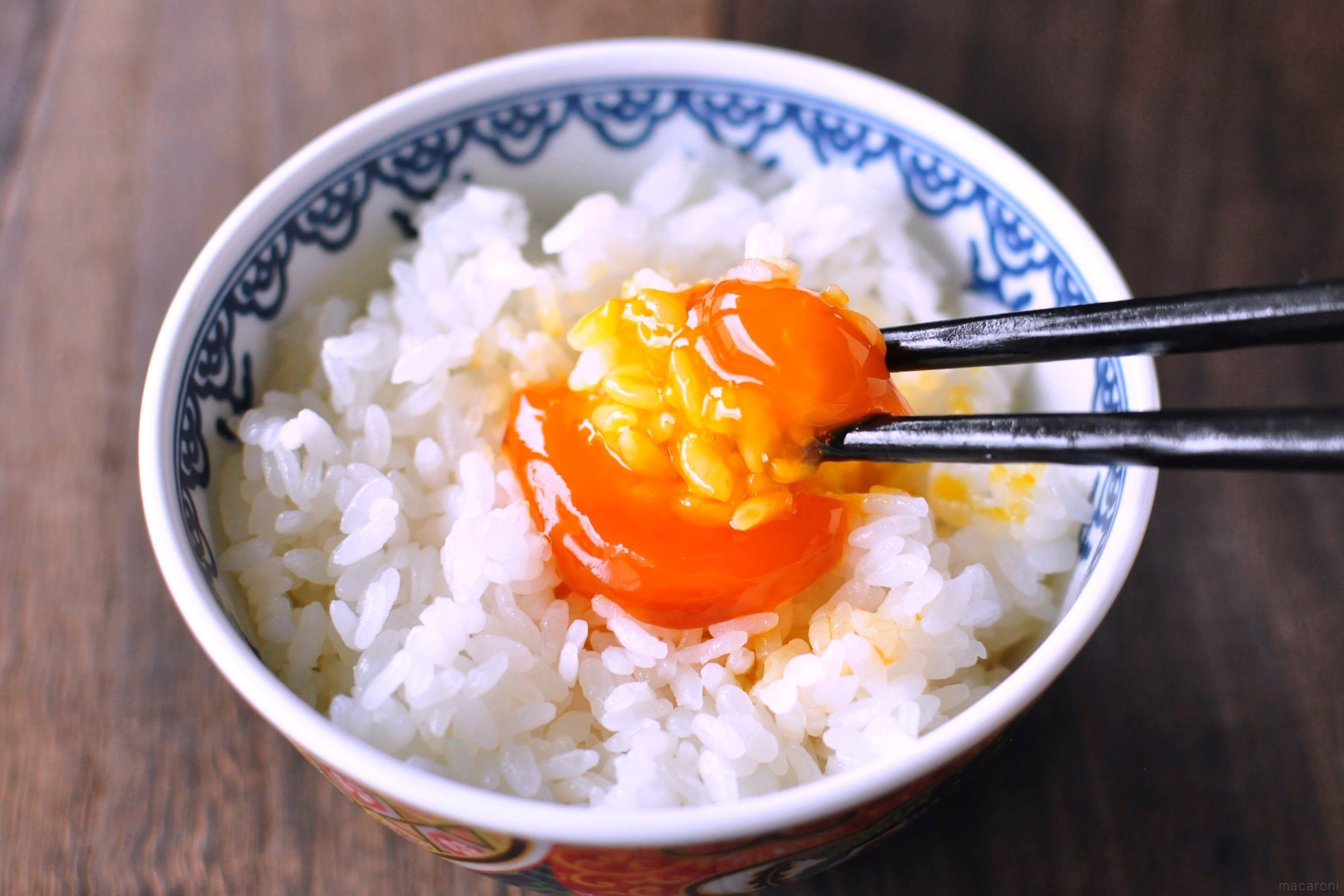 【極上】卵黄の醤油漬けレシピ。感動するほど黄身がおいしくなる! - macaroni