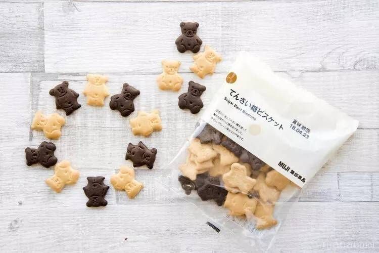 無印良品てんさい糖ビスケットのパッケージと中身