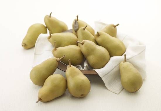 木の器にグランドチャンピオンが盛られている