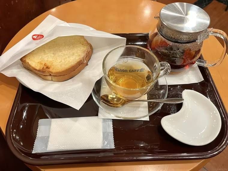 クロックムッシュと紅茶