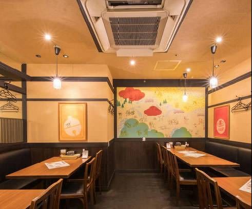 ミライザカの店内