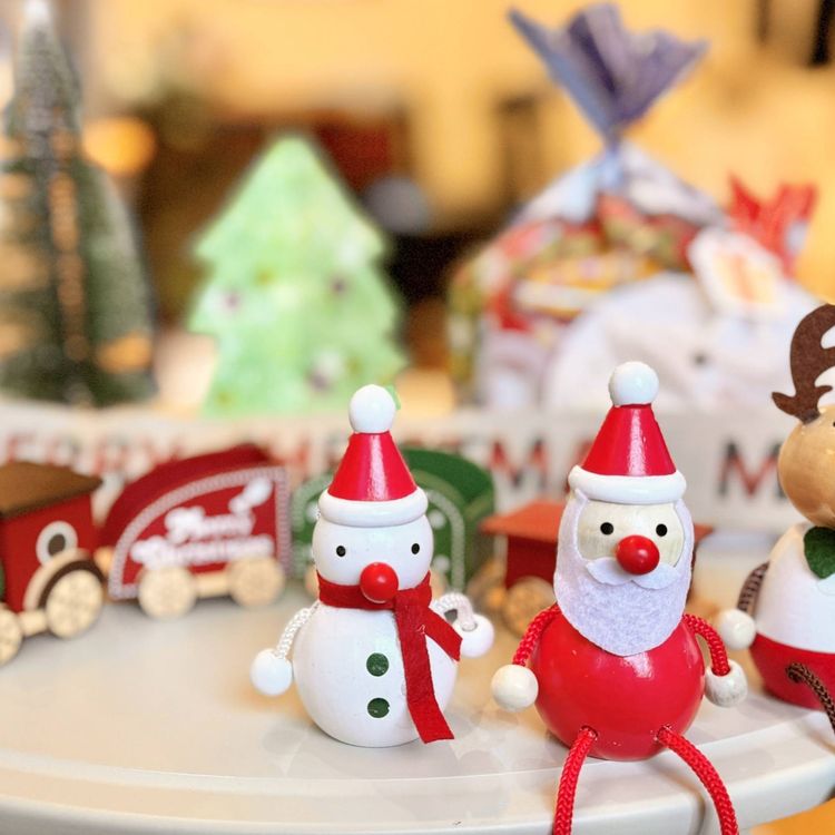 ダイソークリスマスグッズ2024年最新版！今年はメルヘンな飾りや置物が 