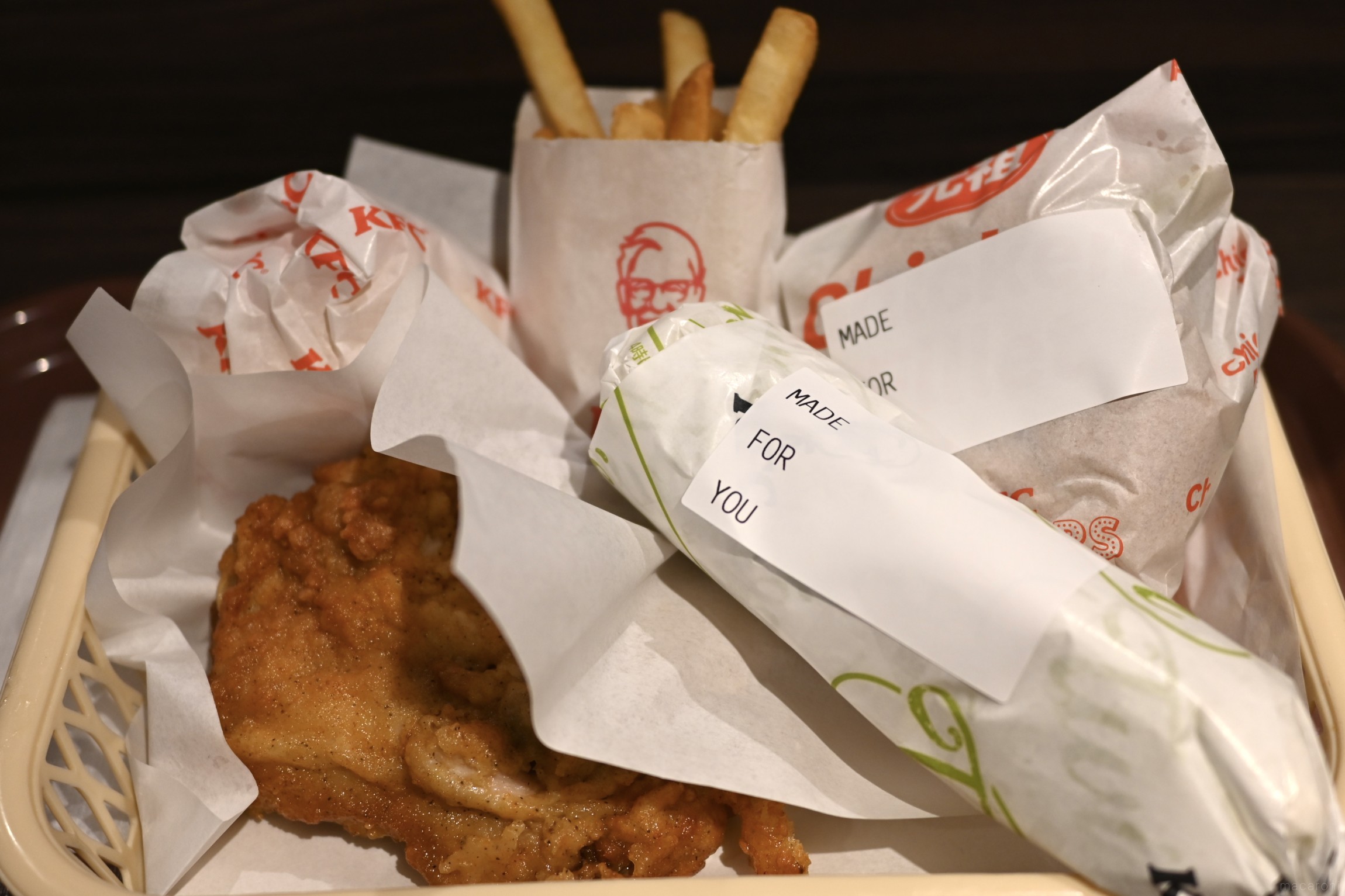 ケンタッキーありがとう」知らなきゃ損な裏技まとめ。ソースや野菜の