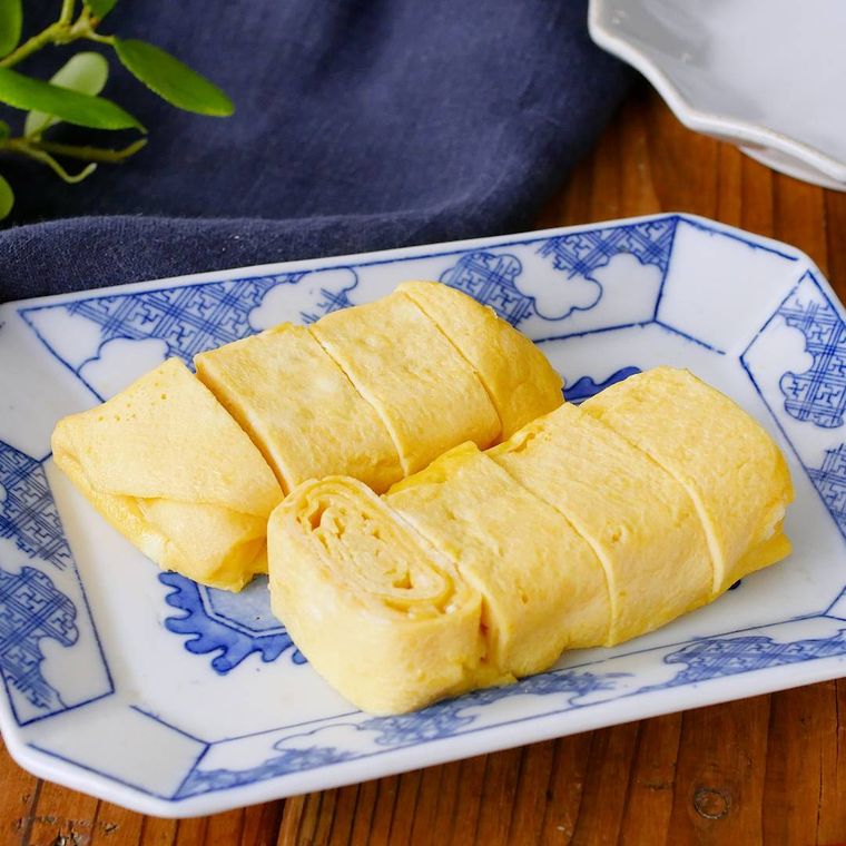 お弁当にフライパンで卵焼き