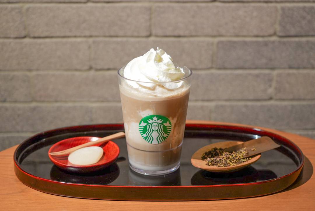 今年最後のスタバ新作レポ！「ほうじ茶もちっとミルクフラペチーノ®︎」は求肥をまるっと…