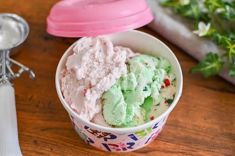 サーティワンのフレッシュパックに2種類のアイスが入っている