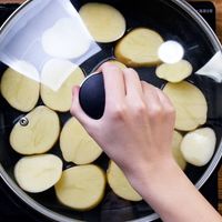 【作り方】新じゃがで揚げ焼きポテト