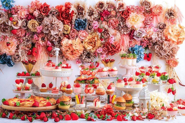 ANAクラウンプラザホテル大阪デザートランチブッフェ Strawberryのイメージ