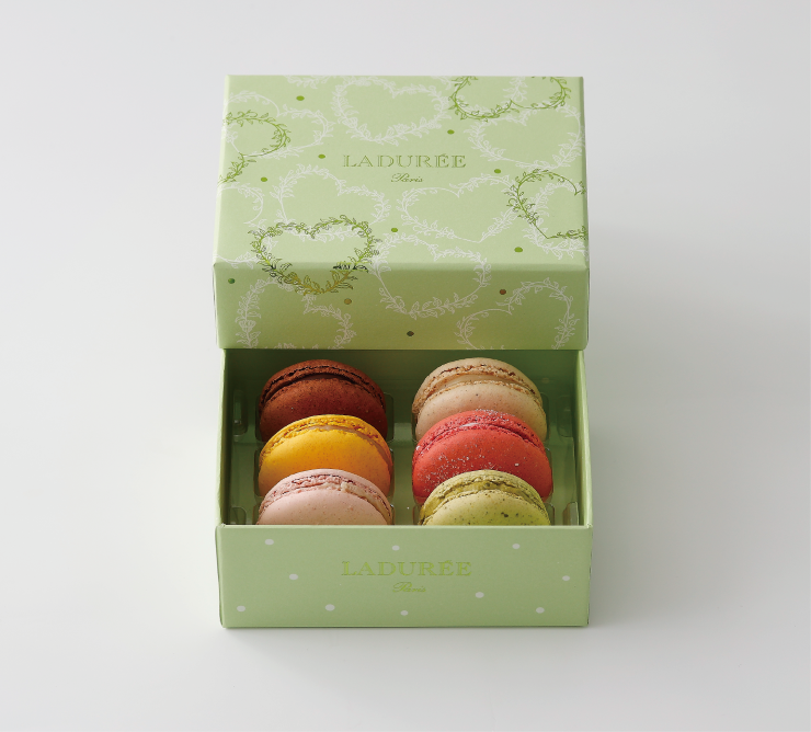 2024ホワイトデー ホワイト・ジャスミン マカロン6個入りのイメージ