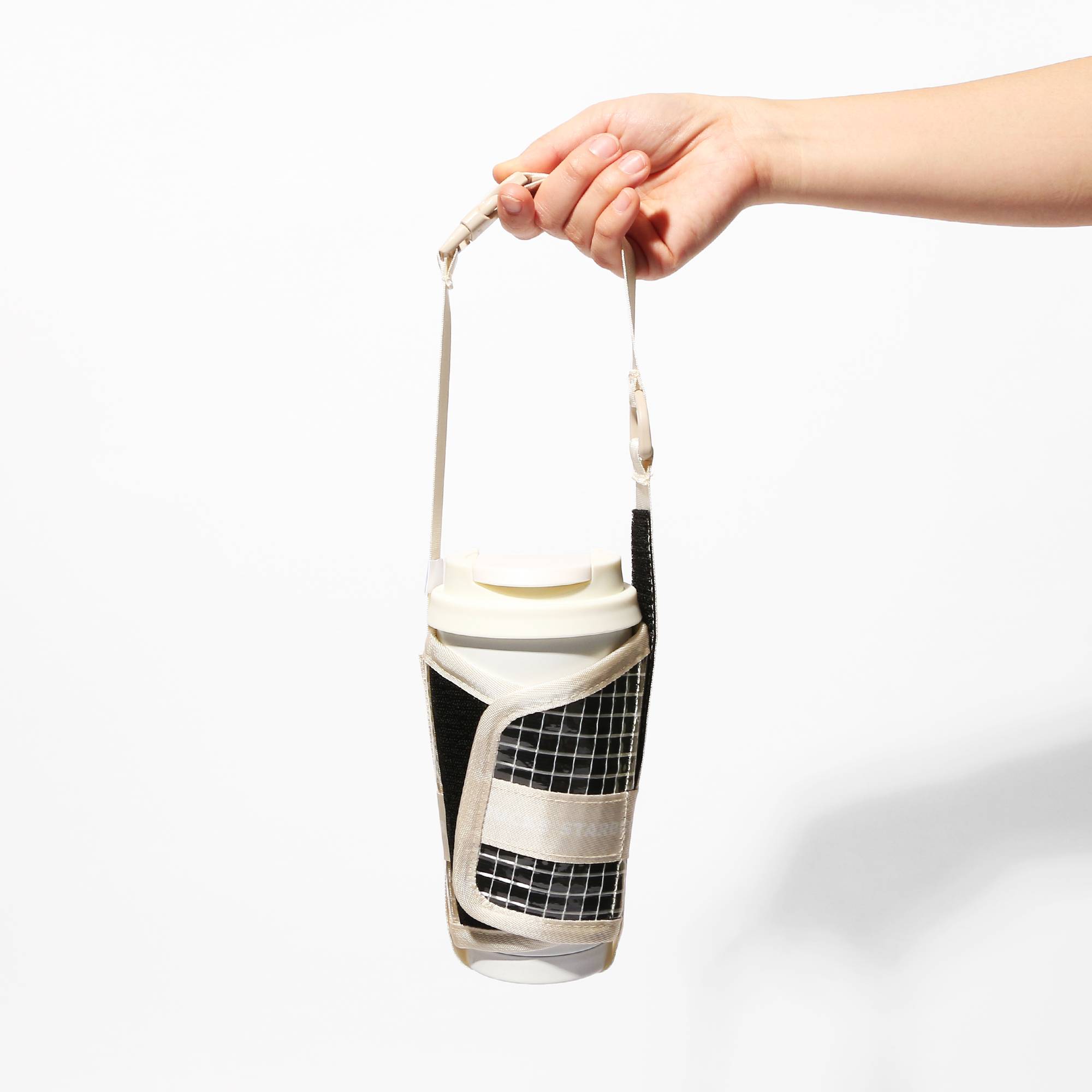 スタバ春の新作グッズ第1弾！タンブラーやボトルの持ち歩きに便利な