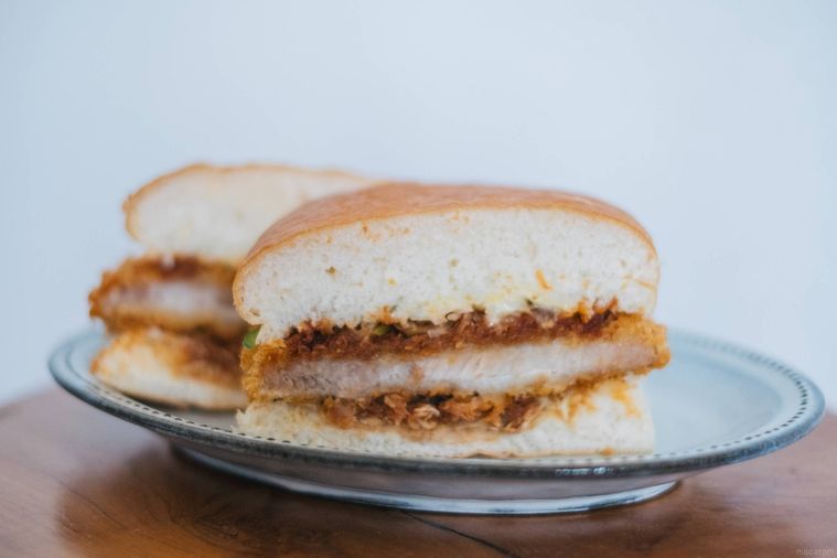 カツパンの断面図