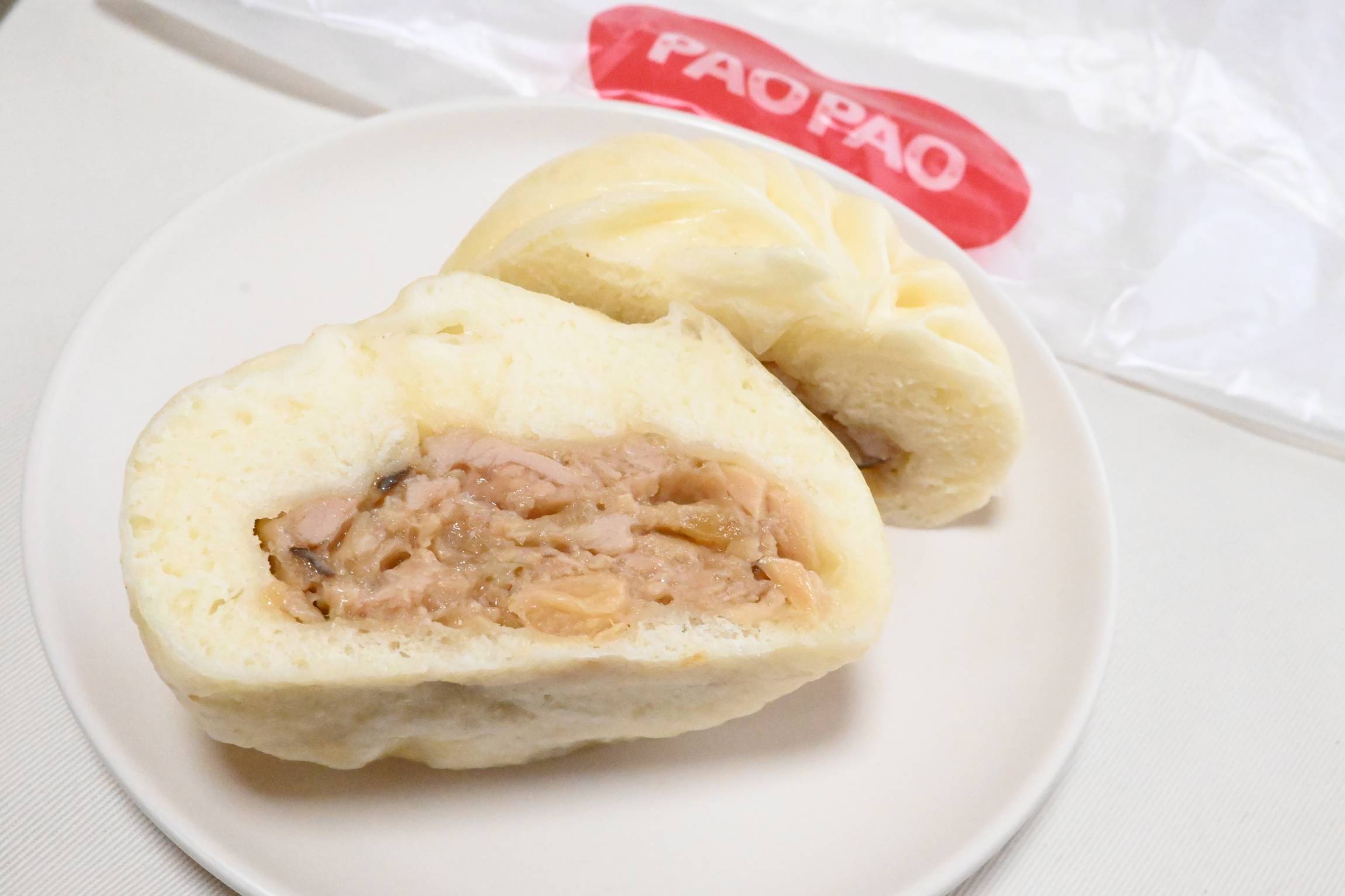 手頃でおいしい」パオパオの肉まん。味わいからおいしい温め方まで