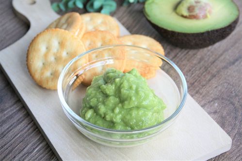 混ぜるだけ アボカドディップ の基本レシピ 人気のアレンジや食べ方も Macaroni