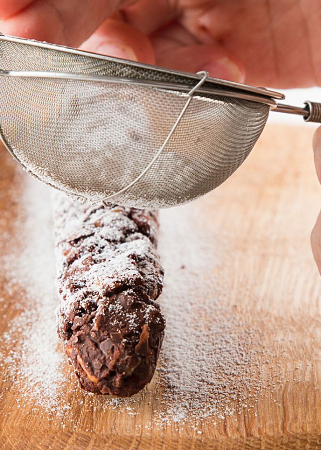 ワインのおともにぴったり♩チョコサラミの人気レシピ        の画像