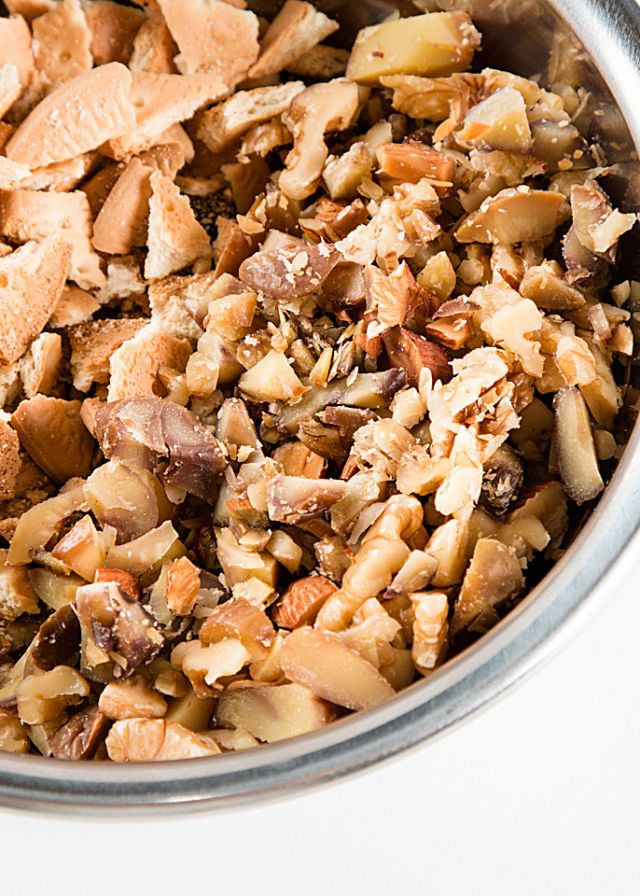 ワインのおともにぴったり♩チョコサラミの人気レシピ        の画像