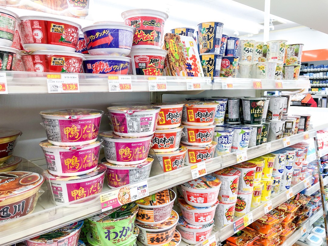 セイコーマートはオリジナルカップ麺のバリエーションが豊富！SNSで