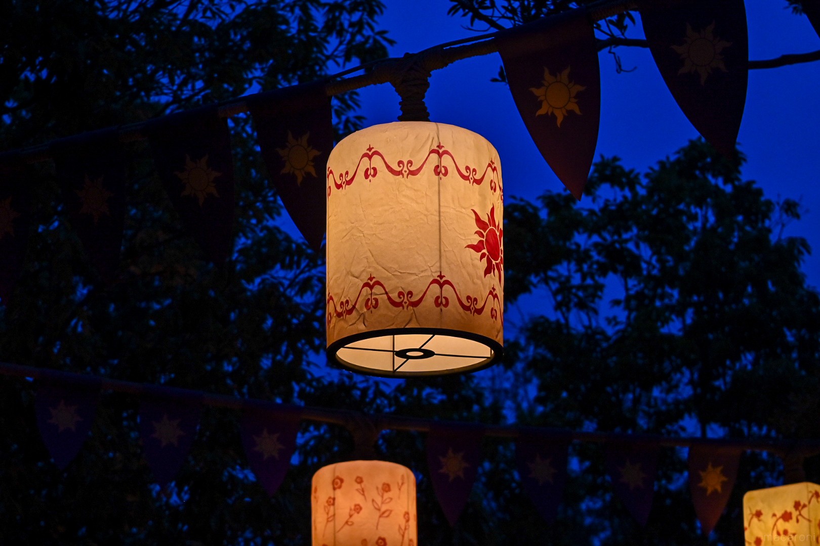 新アトラクション「ラプンツェルのランタンフェスティバル」レポ!マニアが見どころを解説 macaroni