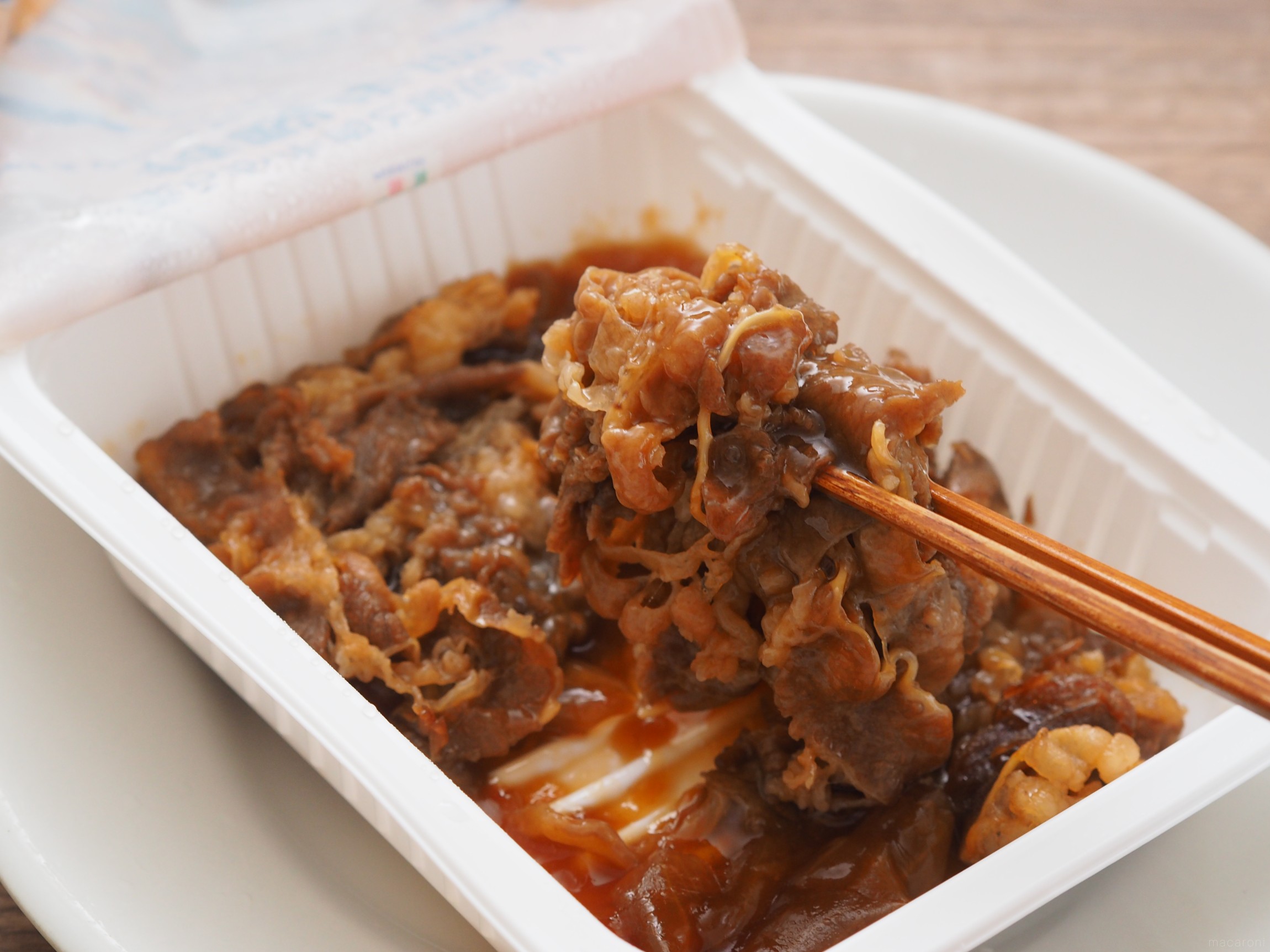 セブンの冷凍食品「特製牛皿」が使える！さらにおいしく食べる方法は