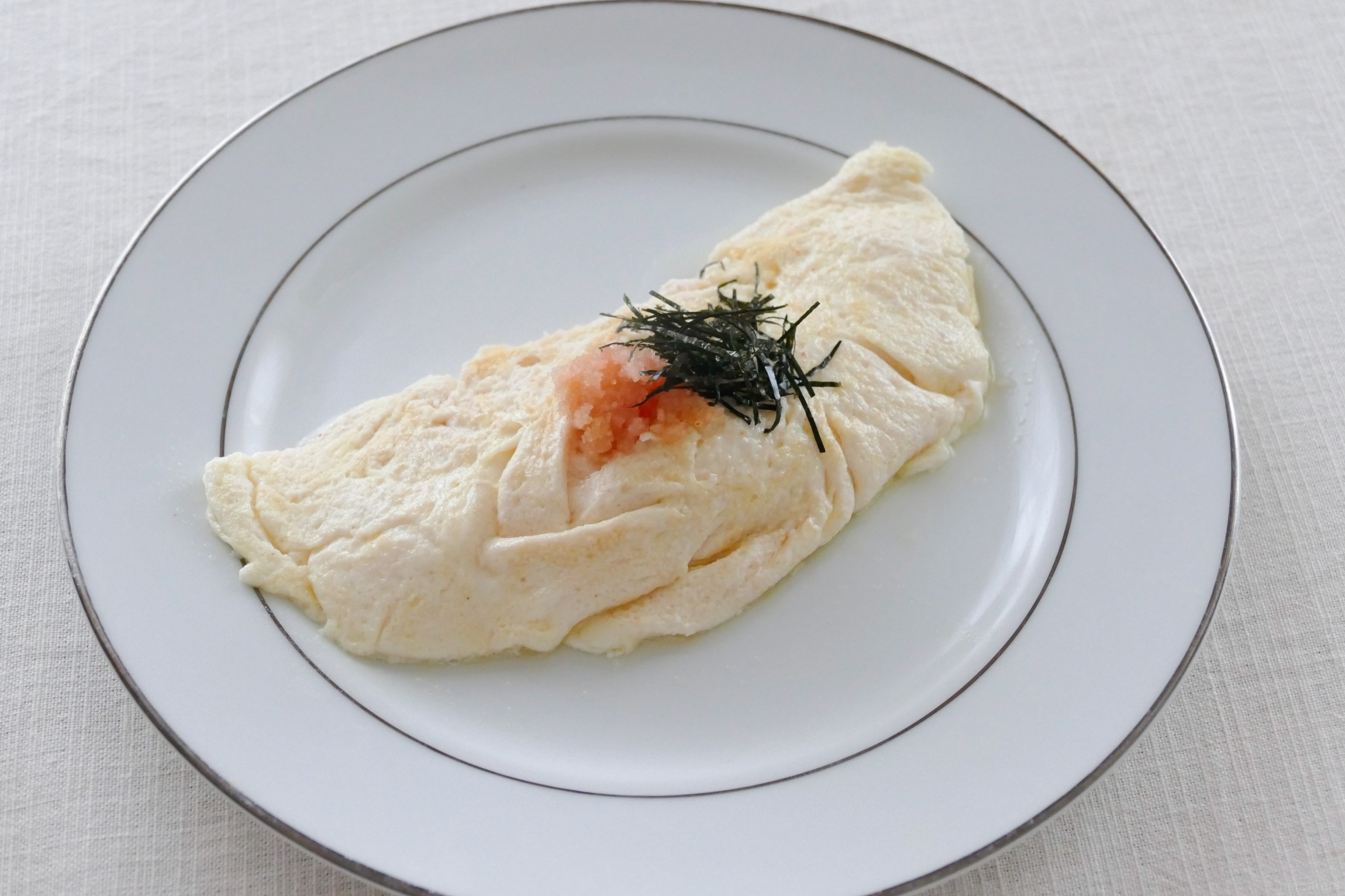 【卵白救済】余った分量でパッと作れる絶品おつまみ3選。5分で完成の居酒屋風レシピ - macaroni
