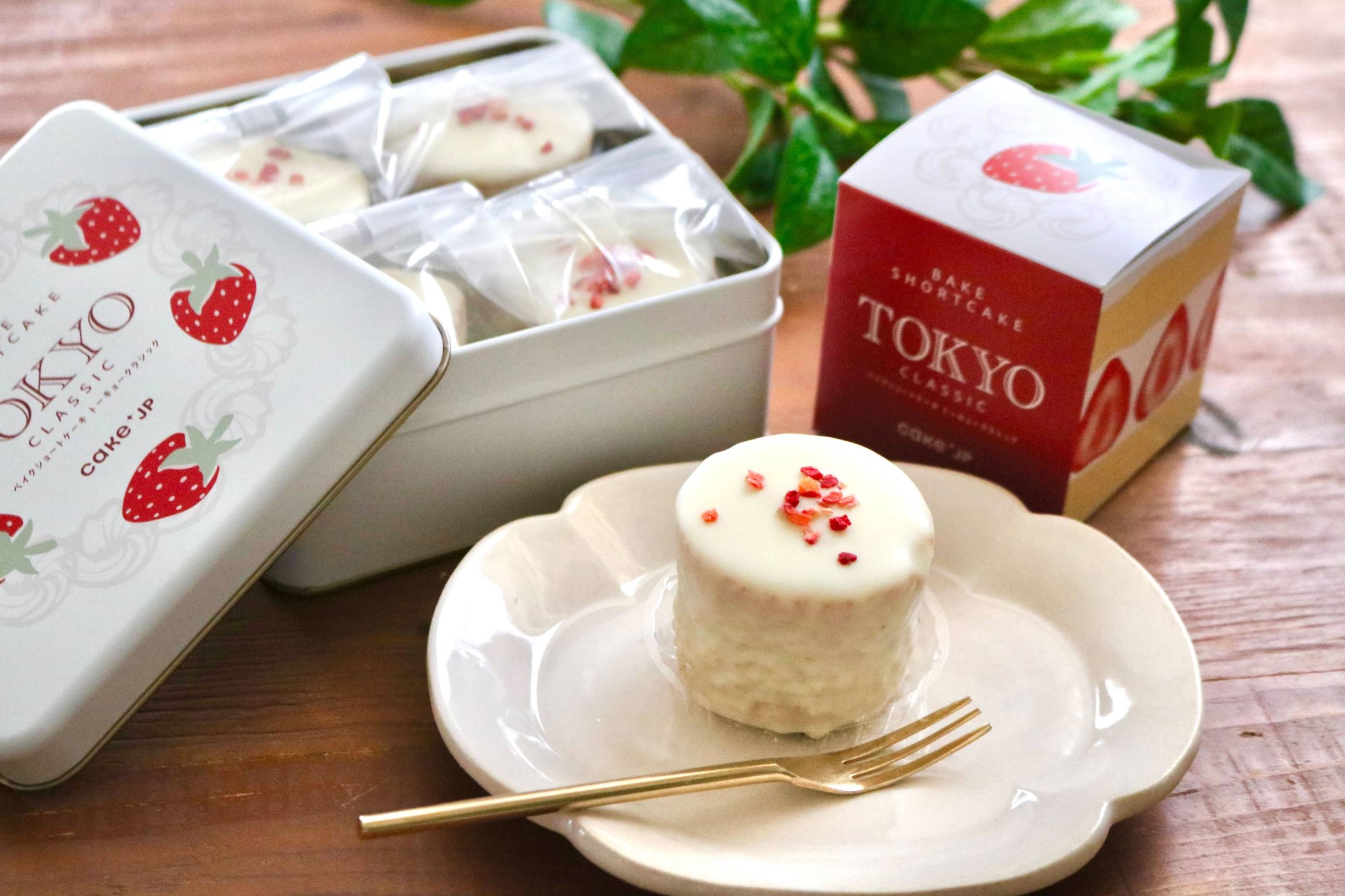 新・お土産ブランド「ベイクショートケーキ」をレポ！真っ白なお菓子の