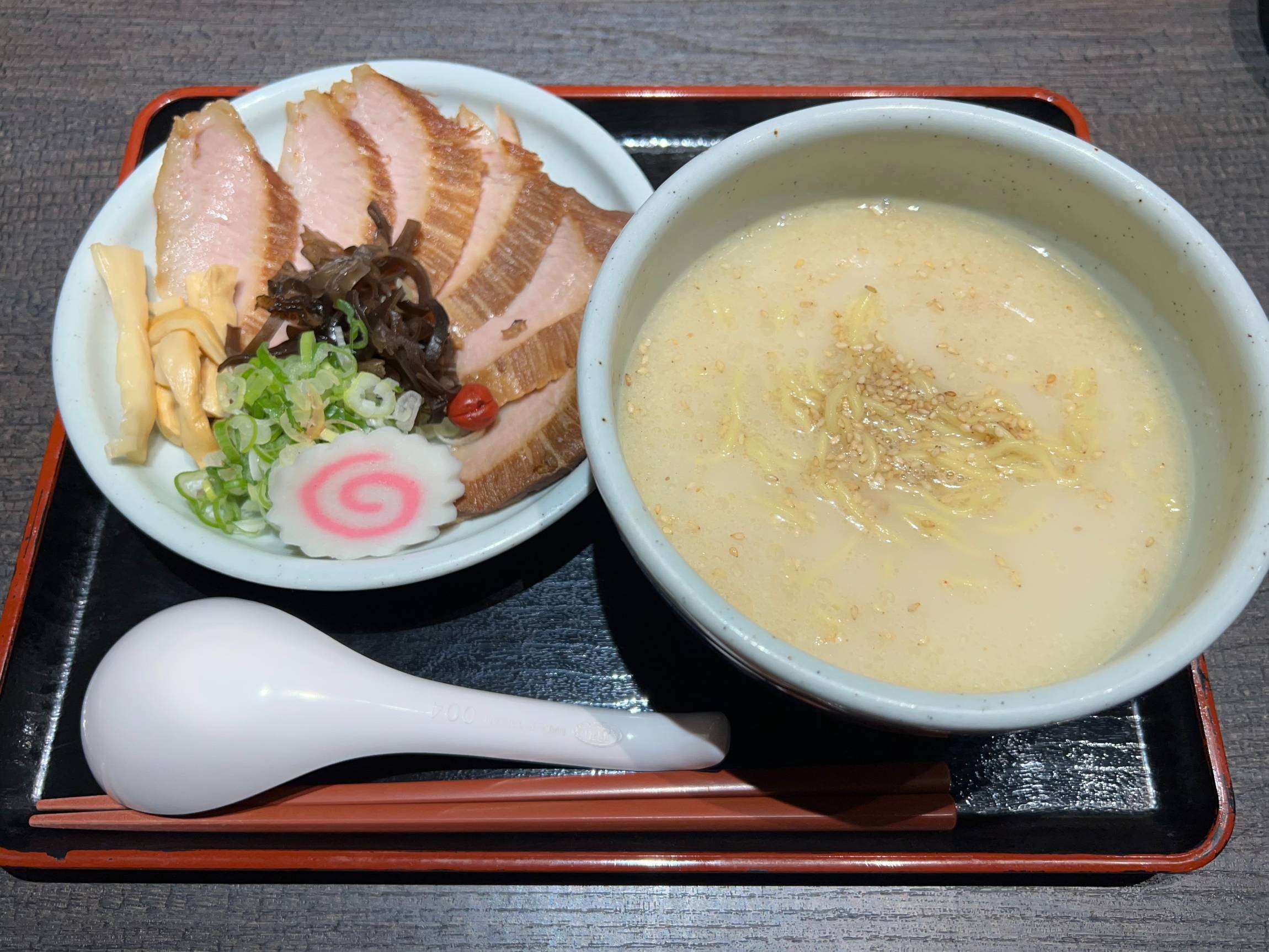 ラーメンファン必見。コストコの巨大「山頭火チャーシュー」で北海道