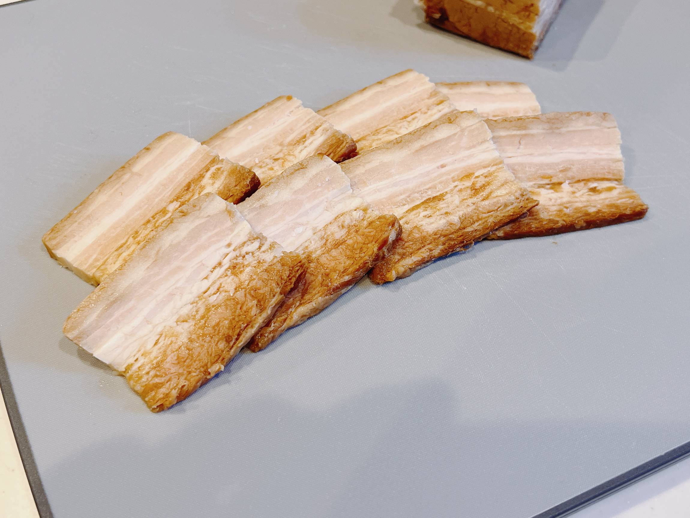 ラーメンファン必見。コストコの巨大「山頭火チャーシュー」で北海道