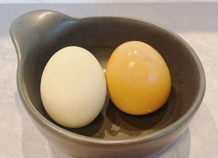 海地獄の温泉たまごとかまど地獄の温泉たまご