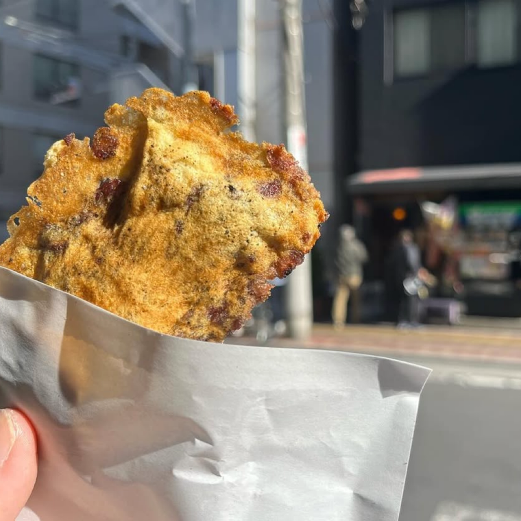 こんがりとしたきつね色、薄皮パリパリのたいやき