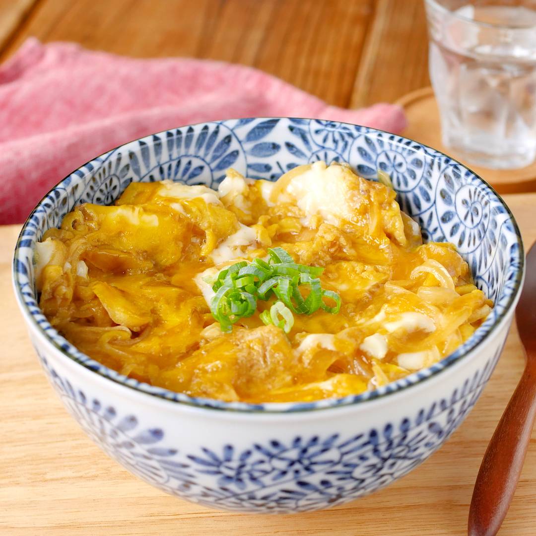 もちもち玉子丼ページ Amazon.co.jp: マルハニチロ 金のどんぶり たまご丼 160g×10個 : 食品