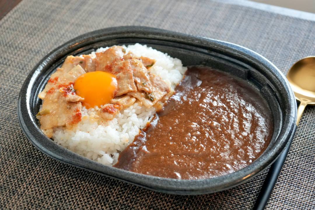 卵黄ソースが最高！ローソン×100時間カレー「欧風ハングリーカレー」が
