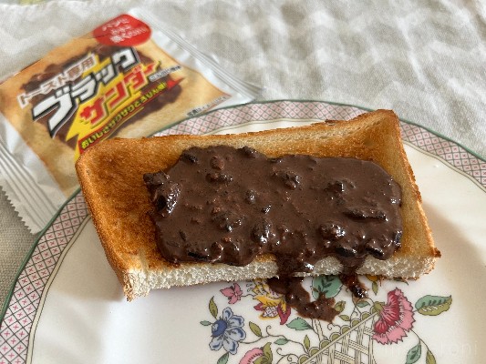 トースト専用ブラックサンダー」がおいしすぎる。味わいからアレンジ
