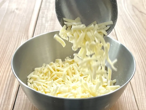 余ったピザ用チーズはどう食べる？定番とはひと味違う絶品消費レシピ12
