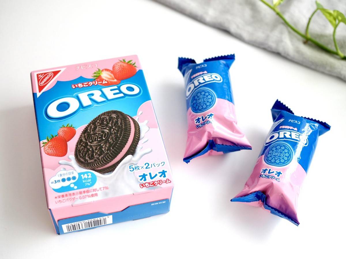 オレオ待望の新作！「いちごクリーム」を食べたら甘酸っぱさが効いた