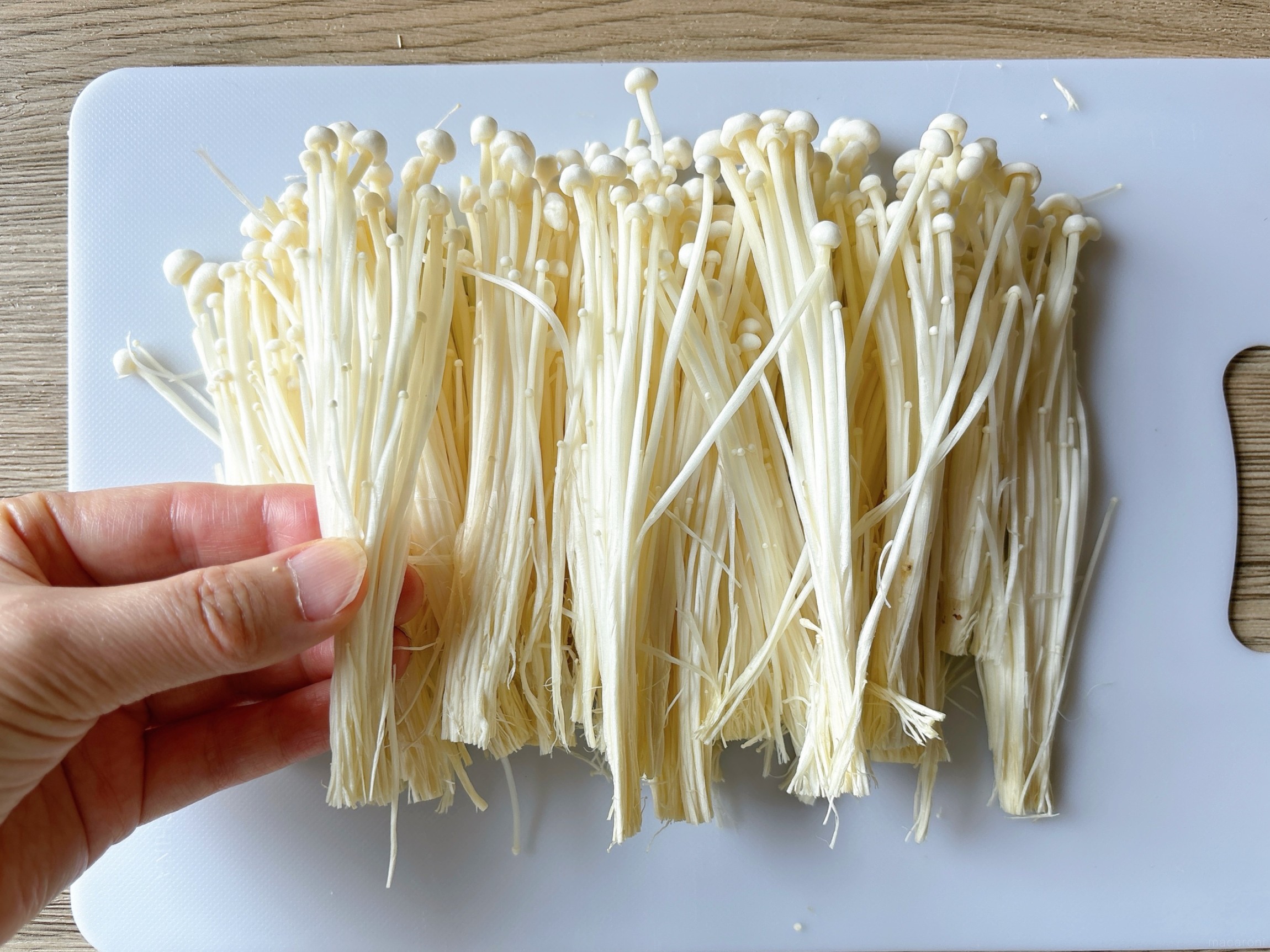 えのきの簡単なほぐし方は？野菜ソムリエが菜箸とフォークを比較