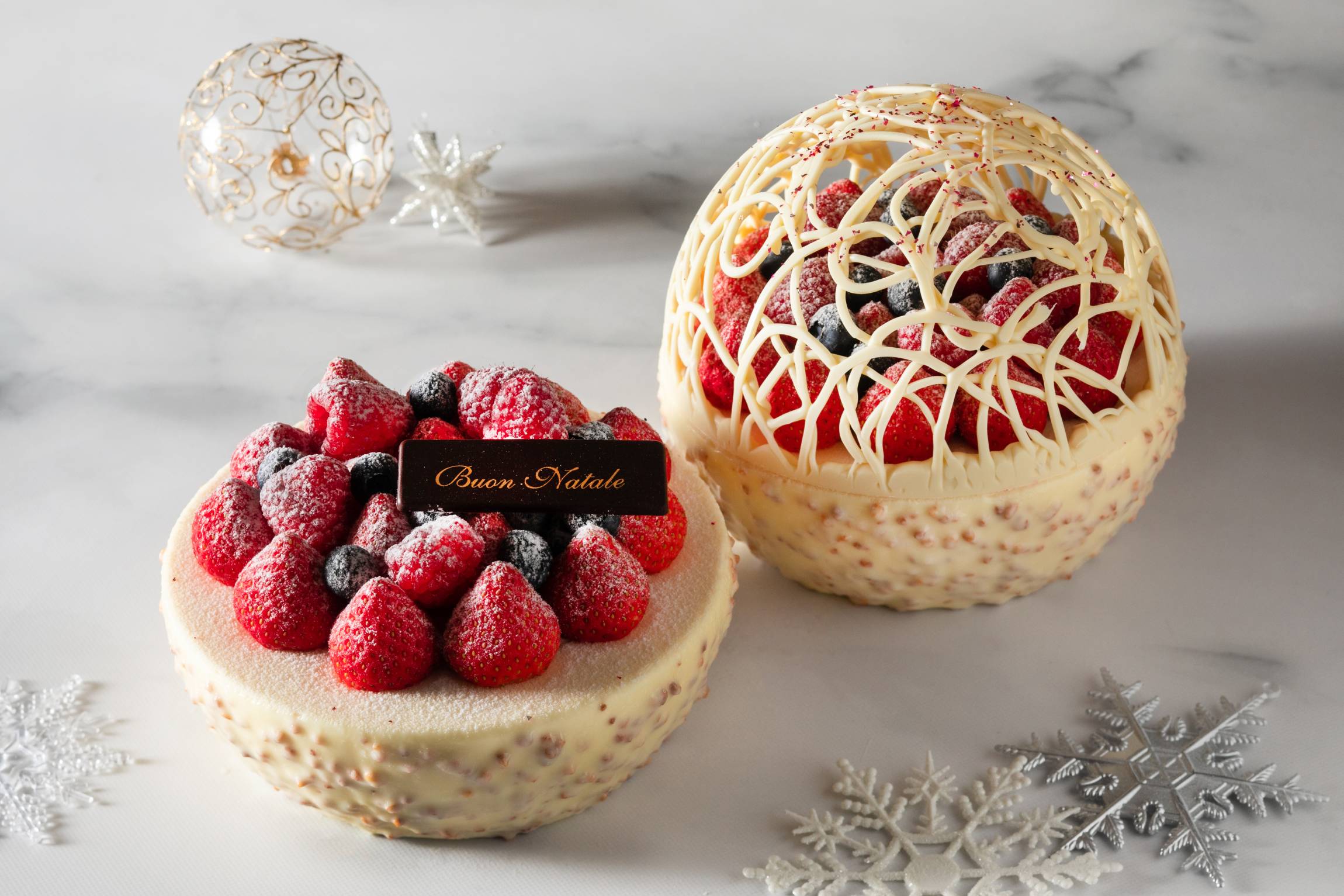 グランドハイアット東京の2024年「クリスマスケーキ＆ブレッド」。限定