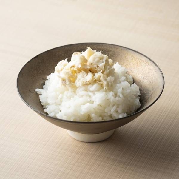 AKOMEYA TOKYO  おおぶり焼きほぐし 天然真鯛をごはんにかけたところ