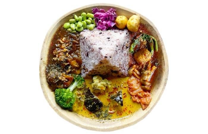 狛犬珈琲和風出汁と薬膳麻辣の3種カレー