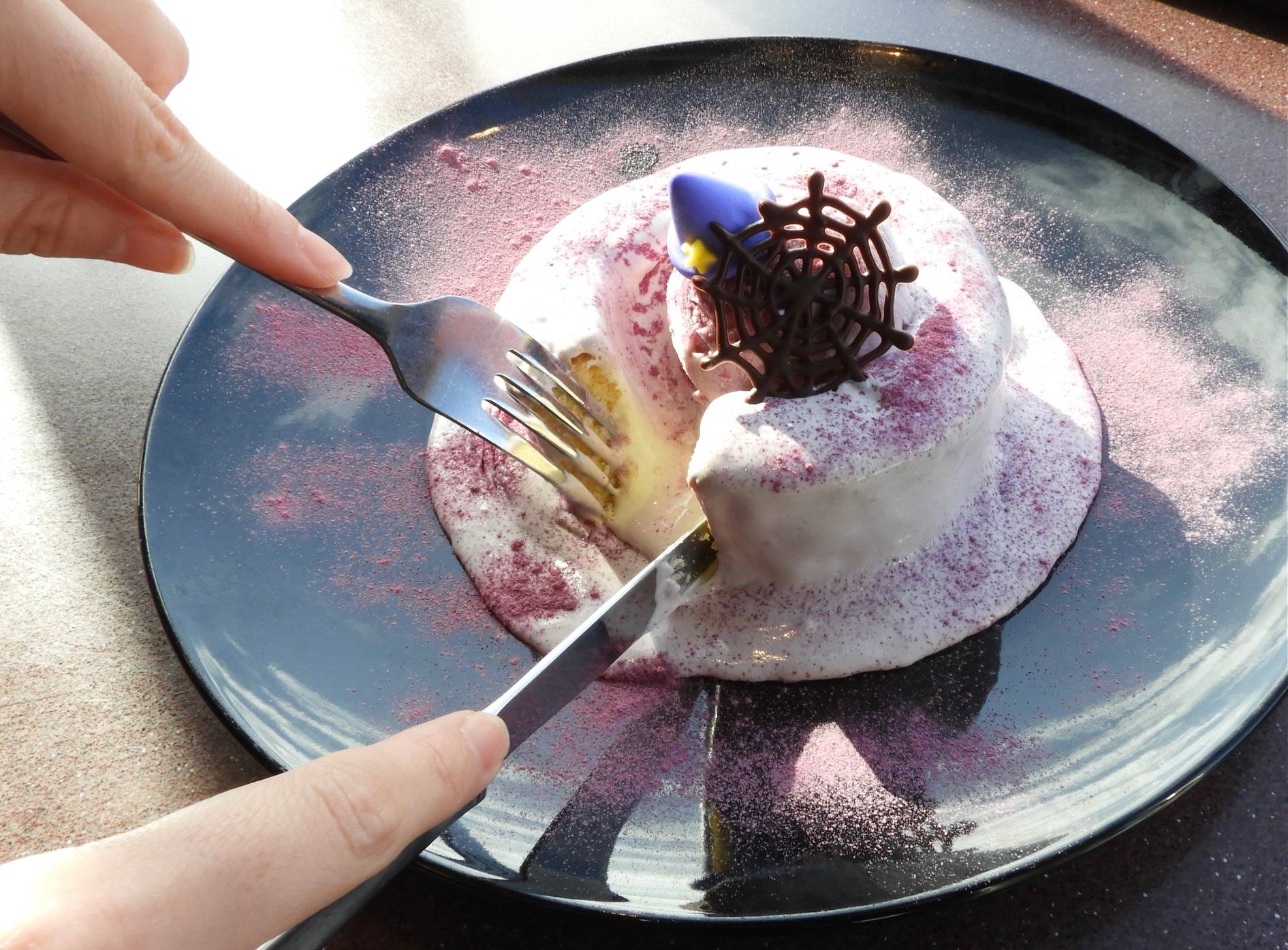 レッドロブスター】紫芋づくし！秋にぴったりなハロウィン限定デザート