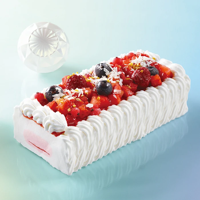 シャトレーゼ デザートアイスケーキ 4種のベリーレアチーズのイメージ