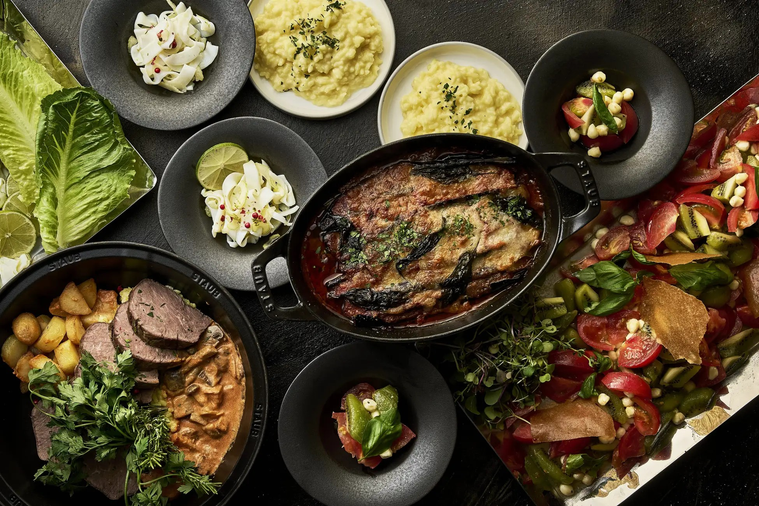 スアンブアのタイ・日・仏・伊を巡る秋の贅沢グルメビュッフェのメニュー例