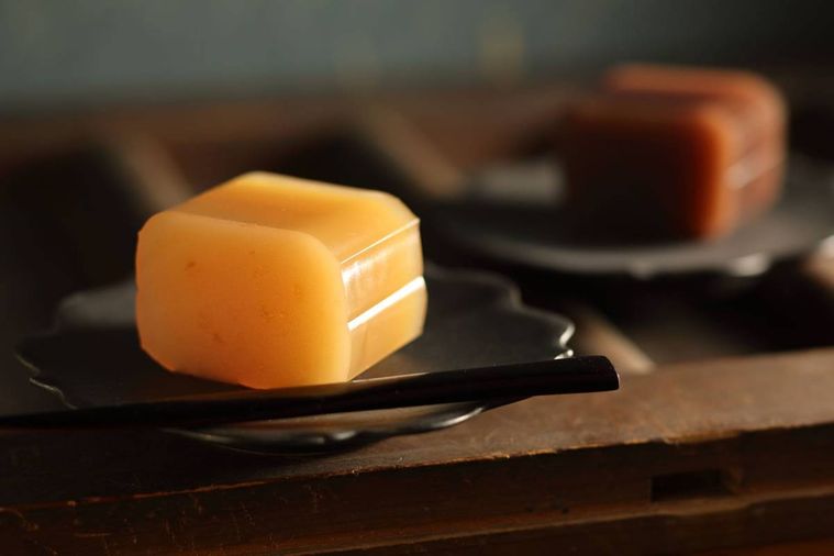 のしや本家塩羊羹・小夏羊羹