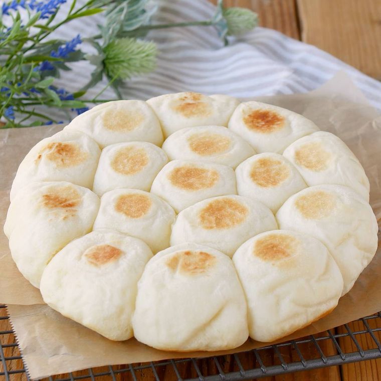 オーブンなしで作れるフライパンちぎりパン